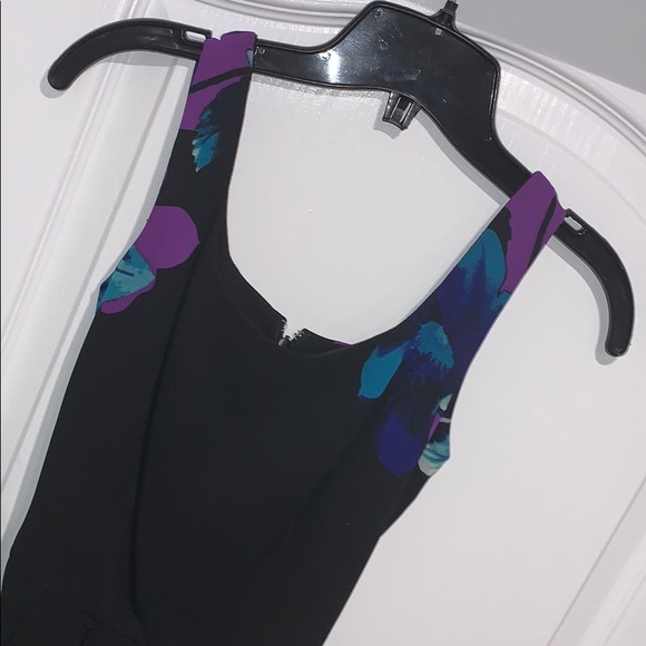 Fit and flare floral dress - Picture 4 of 4